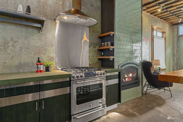 112 18th AVE, Seattle, WA 98122