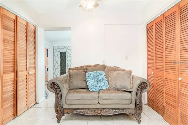 6431 MACKENZIE ST, Orlando, FL 32807