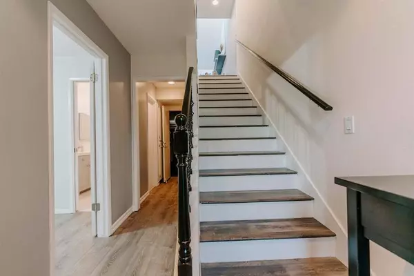 2135 E Valley Pkwy #11, Escondido, CA 92027