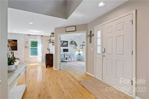 12732 Sulgrave DR, Huntersville, NC 28078