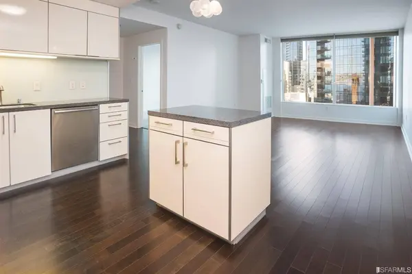 301 Main ST, San Francisco, CA 94105