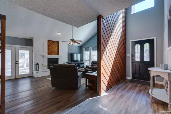 15519 Triple Creek, San Antonio, TX 78247-2931