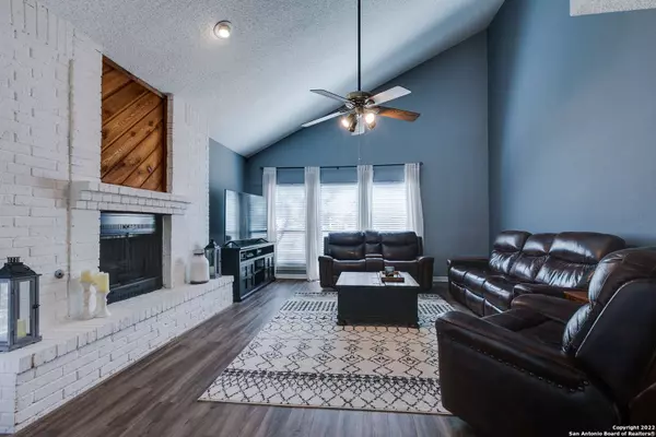 15519 Triple Creek, San Antonio, TX 78247-2931