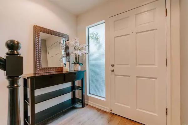 2135 E Valley Pkwy #11, Escondido, CA 92027