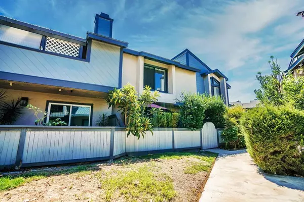 2135 E Valley Pkwy #11