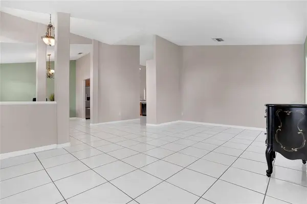 897 RIVER BOAT CIR, Orlando, FL 32828