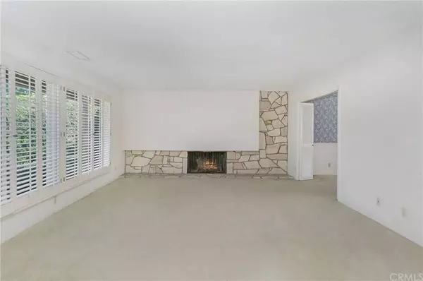 2846 Chios RD, Costa Mesa, CA 92626