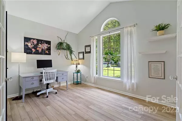 12732 Sulgrave DR, Huntersville, NC 28078