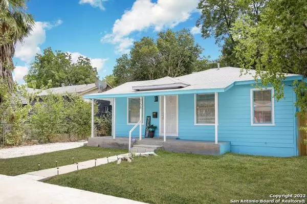 756 Harriman Pl, San Antonio, TX 78207