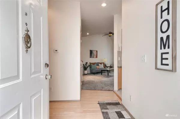 12607 64th AVE E, Puyallup, WA 98373