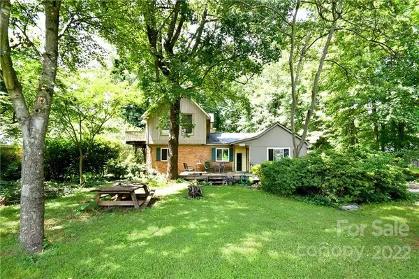 6241 Edmore BLVD, Charlotte, NC 28216