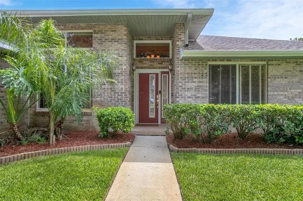 5 SANDPOINT CIR, Ormond Beach, FL 32174