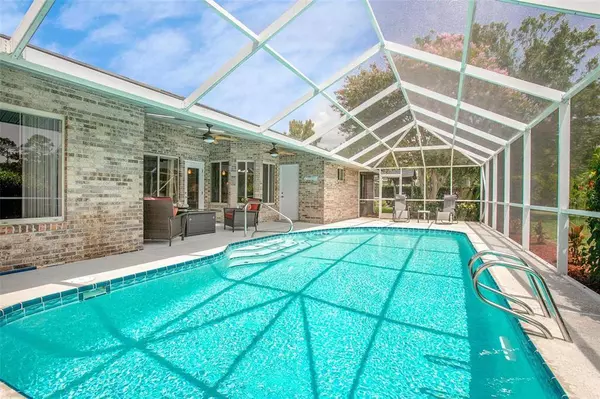 5 SANDPOINT CIR, Ormond Beach, FL 32174