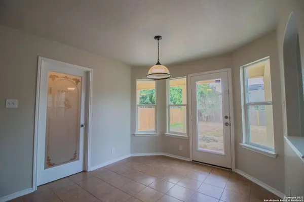 121 ARCADIA PL, Cibolo, TX 78108-3390