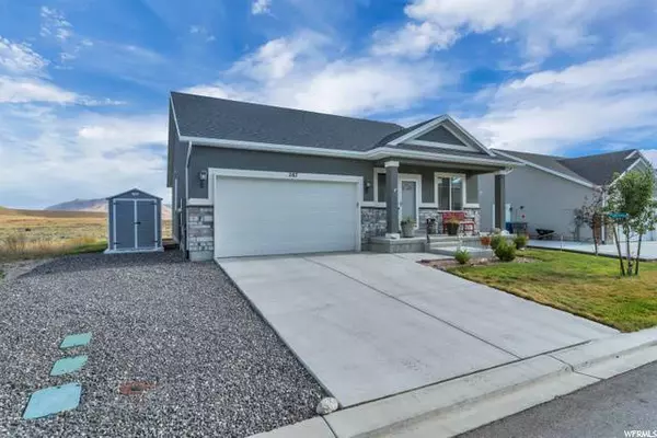 287 SANDSTONE WAY #123, Santaquin, UT 84655