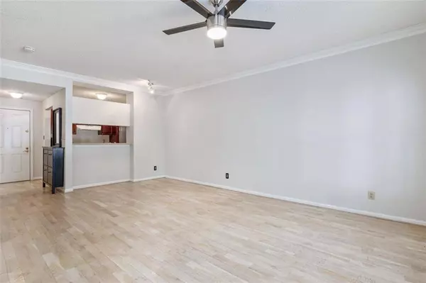 2110 RIVER GREEN DR NW