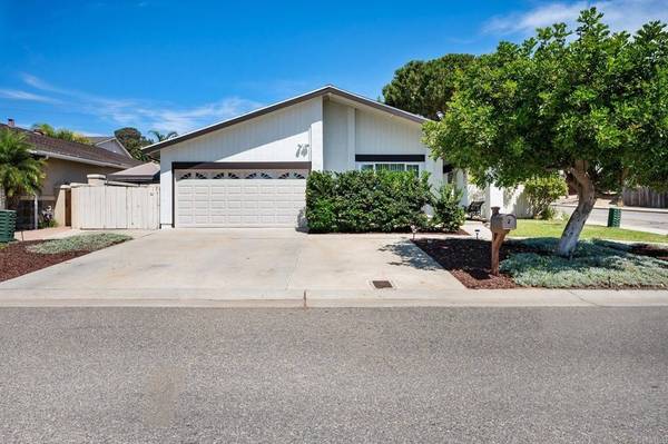 1047 Mockingbird LN, San Marcos, CA 92078