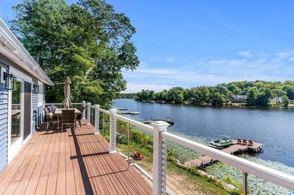 290 Echo Cove Rd, Hamilton, MA 01982