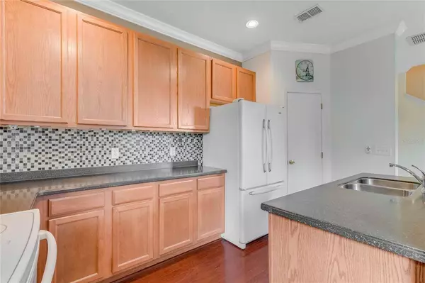 230 PERCHING POST CV, Sanford, FL 32773