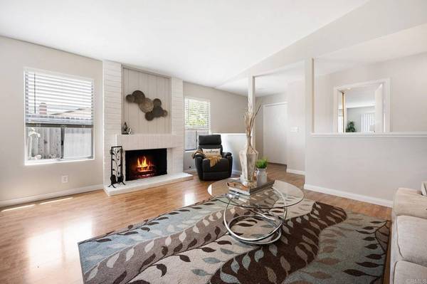 1047 Mockingbird LN, San Marcos, CA 92078