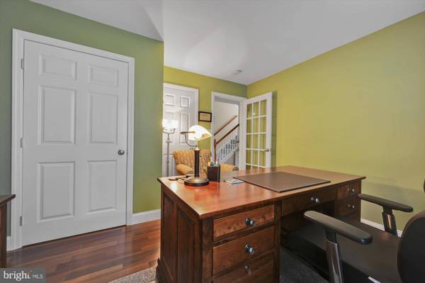 400 LONGMEADOW ST, Mechanicsburg, PA 17055