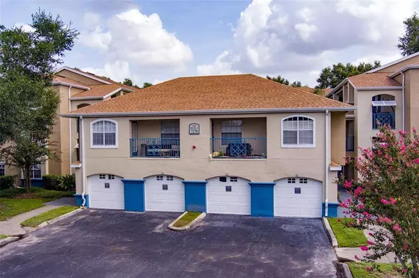 7270 WESTPOINTE BLVD #914, Orlando, FL 32835