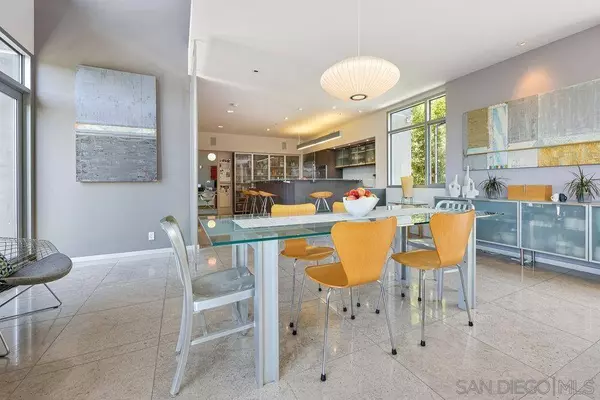 3714 Canon, San Diego, CA 92106