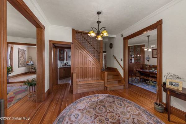 1043 Park  AVE, Schenectady, NY 12308