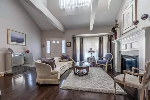 6 Squaw Creek Dr #6, Haverhill, MA 01830