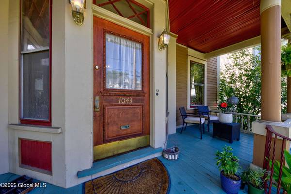 1043 Park  AVE, Schenectady, NY 12308