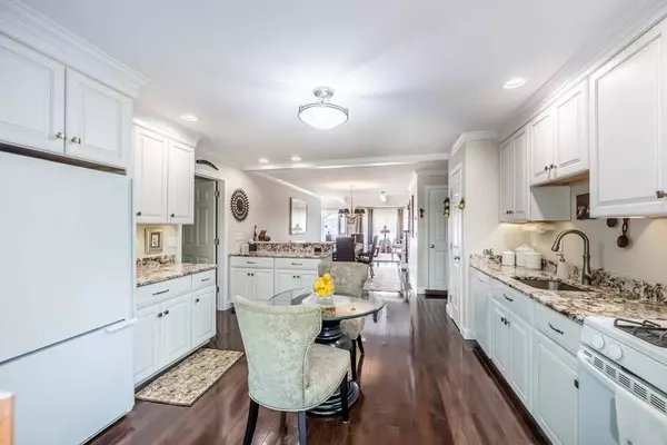 6 Squaw Creek Dr #6, Haverhill, MA 01830