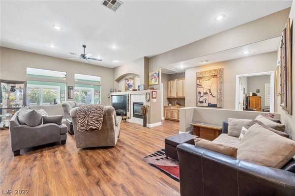 40 La Laguna Street, Henderson, NV 89012