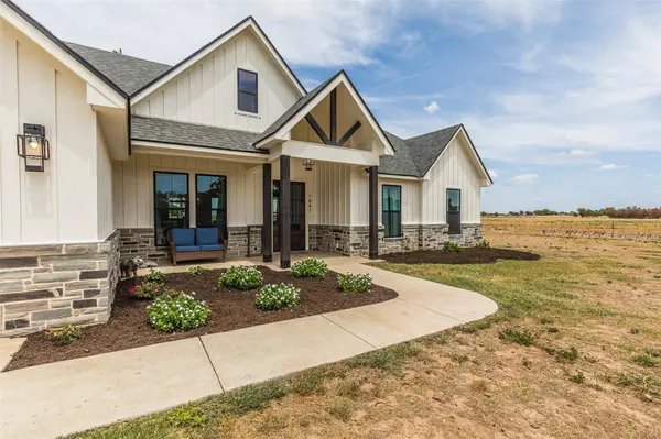 1847 Bode Road, Elm Mott, TX 76640