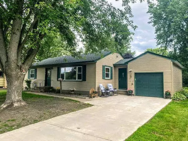 675 W 5th ST, Rush City, MN 55069