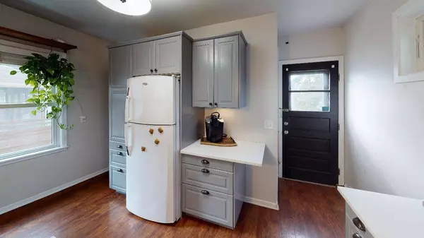 610 7th AVE S, Hopkins, MN 55343