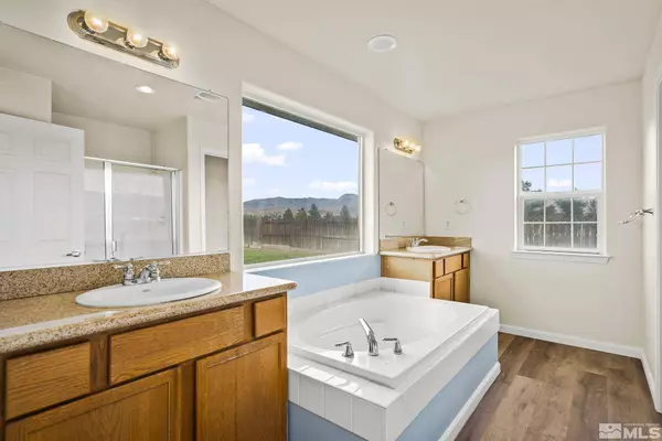 5293 Bentgrass Drive, Stagecoach, NV 89429