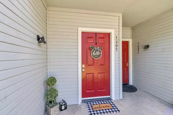 2400 Eilers LN, Lodi, CA 95242