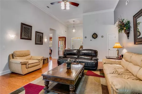 1204 Twin Ponds CT, Conyers, GA 30094