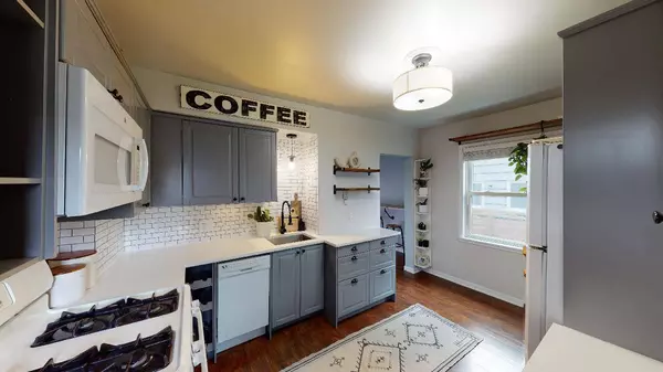 610 7th AVE S, Hopkins, MN 55343