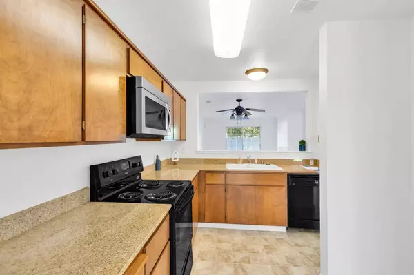 2400 Eilers LN, Lodi, CA 95242