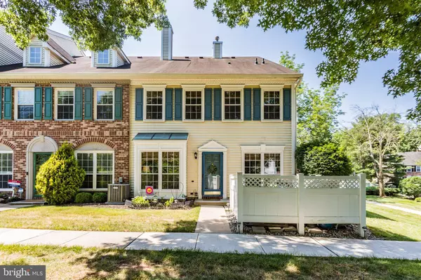 1002 BRECKENRIDGE DR, Branchburg, NJ 08876