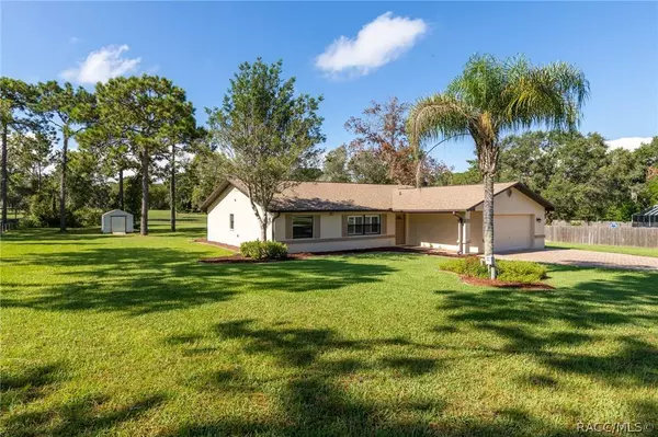 16808 Diplomat DR, Spring Hill, FL 34610