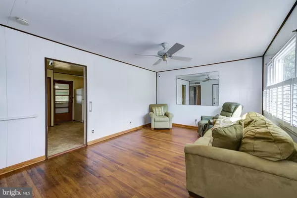 25 MARION AVE, Westville, NJ 08093