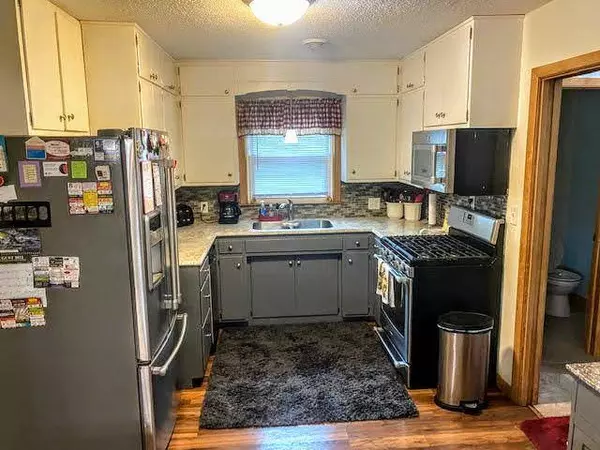 675 W 5th ST, Rush City, MN 55069