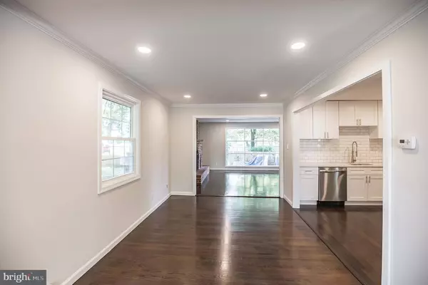 220 SHEFFIELD RD, Cherry Hill, NJ 08034