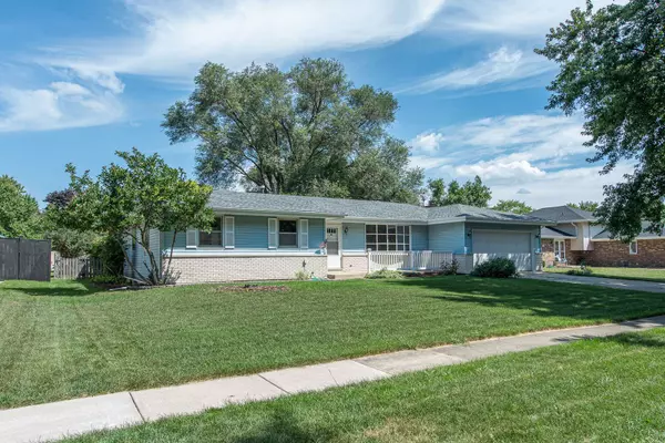 25212 W Sandbank DR, Plainfield, IL 60544