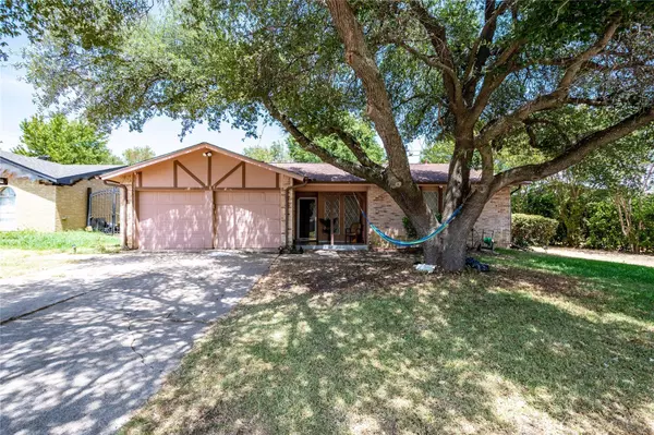 1015 Dawnview Street