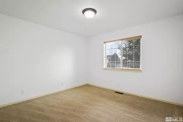 5293 Bentgrass Drive, Stagecoach, NV 89429