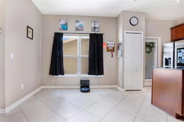 563 JUNIPER SPRINGS DR, Groveland, FL 34736