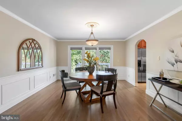 26 N ORCHARD WAY, Potomac, MD 20854